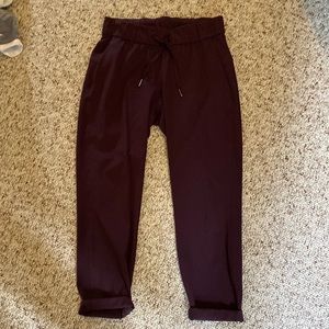On the fly lululemon pants